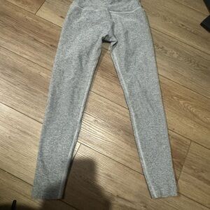 Beyond Yoga Kids Light Gray Leggings